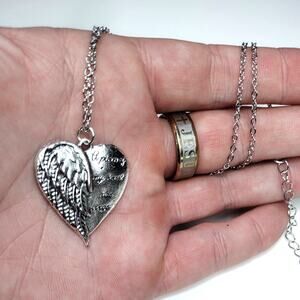 925 Silver Heart Wings Necklace Loved One Funeral Mourning Christmas Birthday